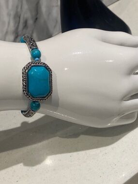 Turquoise and Silver Women's Bracelet